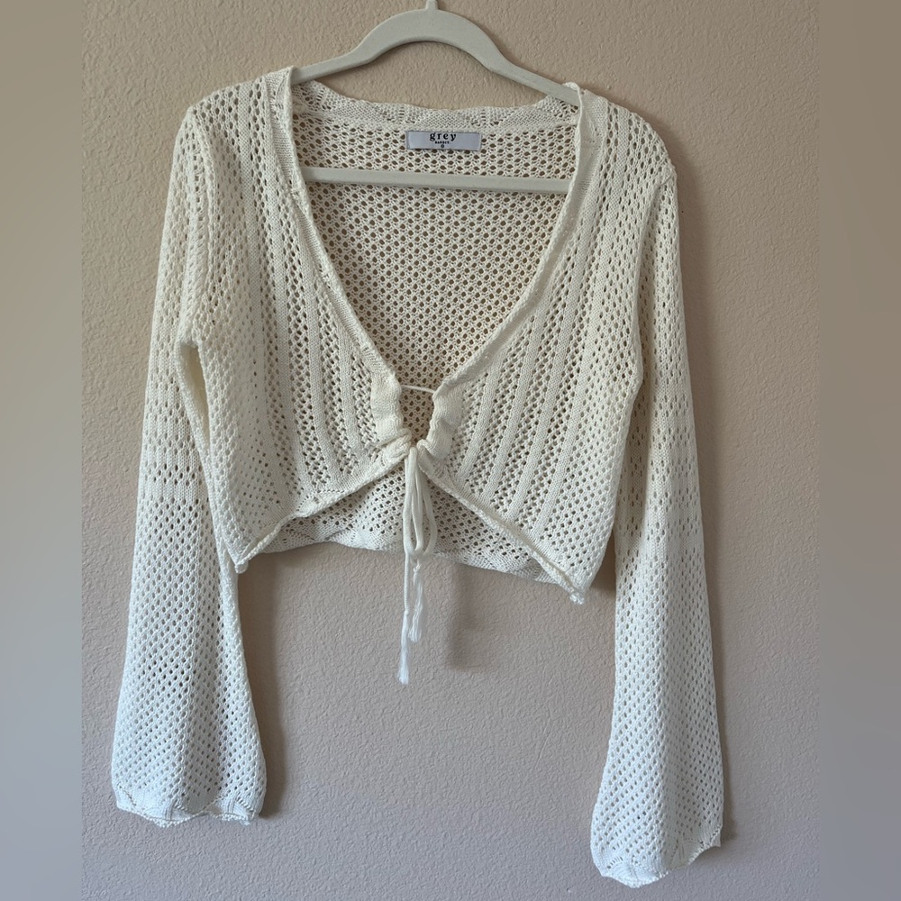 Grey bandit cropped white open knit sweater in medium